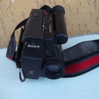 Видеокамера "SONY - CCD-TR5" с аксесоари, снимка 8 - Камери - 32335614