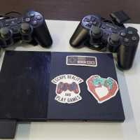 PLAYSTATION 2 SUPERSLIM + ДЖОЙСТИК, снимка 1 - PlayStation конзоли - 44880404