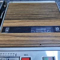 Портативен касетофон Grundig C410 automat, снимка 9 - Радиокасетофони, транзистори - 43132911