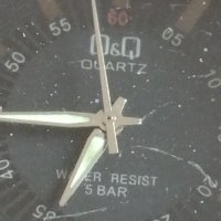 Мъжки часовник Q/Q QUARTZ WATER RESISTANT 5 BAR класически модел 41724, снимка 4 - Мъжки - 43785933