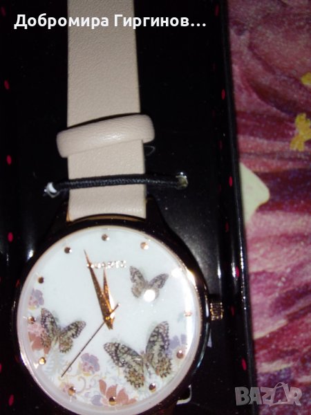 Продавам нов дамски  часовник  на Avon, снимка 1