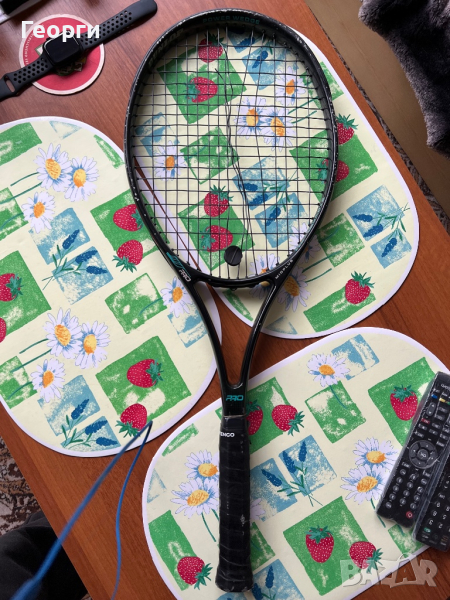 Продава винтидж тенис ракета(специална за времето си)Дънлоп-Dunlop pro Quarz graphite construction., снимка 1