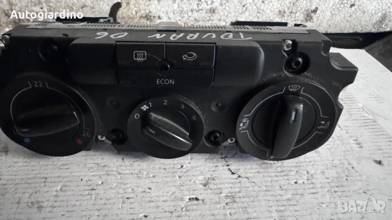 Климатичен блок / панел / табло зa VW Touran - CF747309-00, снимка 1