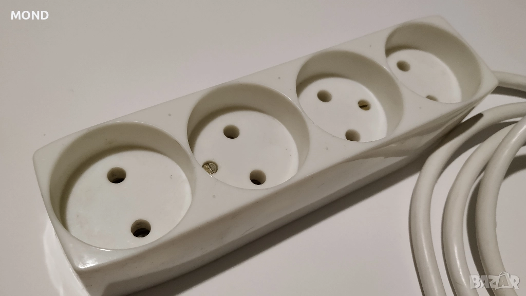 Холандски разклонител - 4 гнезда / 1,5 м кабел, снимка 1