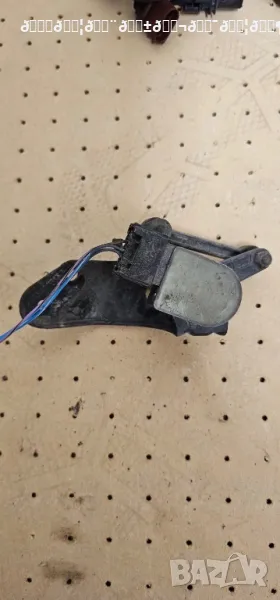 Сензор ниво Audi A8D3, снимка 1