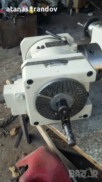 делителен апарат и въртяща маса немски HEKERT, снимка 1
