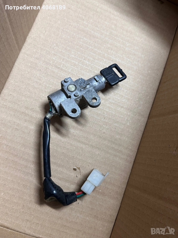 Стартов контакт за скутер , снимка 1