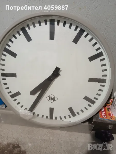 стенен часовник на 12v DC, снимка 1