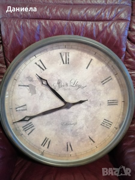 Стенен часовник - 52 см., снимка 1