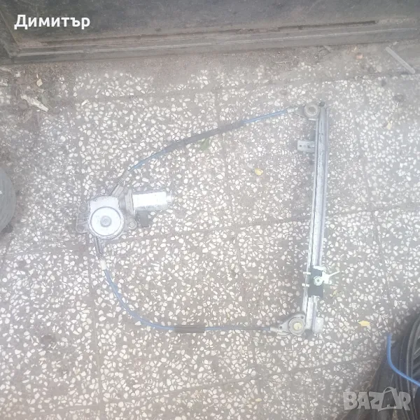 Стъкло повдигач Преден Ляв За Ланча Ипсилон 2000г / Lancia Y 2000y, снимка 1