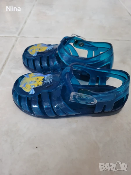 Детски сандали , снимка 1