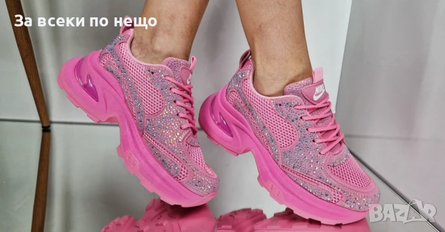 Nike Дамски Розови Маратонки С Кристали👟Дамски Спортни Обувки В Розов Цвят С Камъни Найк Код P686, снимка 3 - Маратонки - 50580184