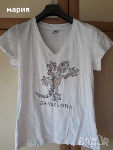  Barcelona дамска тениска, снимка 1 - Тениски - 28607811