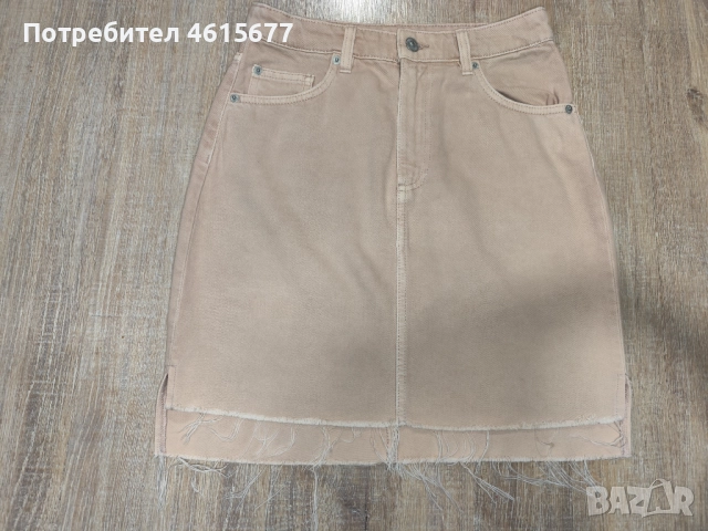 дънкова поличка на H&M, снимка 3 - Поли - 52336644