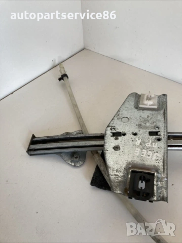 Стъклоповдигач на преден десен прозорец с мотор за Jeep Cherokee (2005) 55360030AH, снимка 3 - Части - 53494780