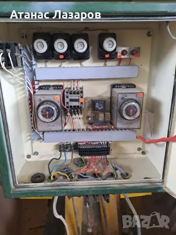 Двустранна хидравлична преса за слепване на греди и ламели, снимка 2 - Други машини и части - 49506320