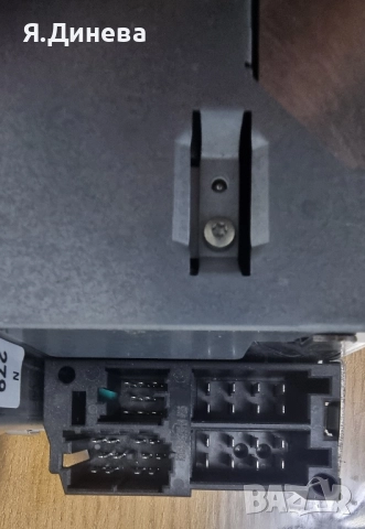 Касетофон за кола Renault , снимка 5 - Аксесоари и консумативи - 52171862