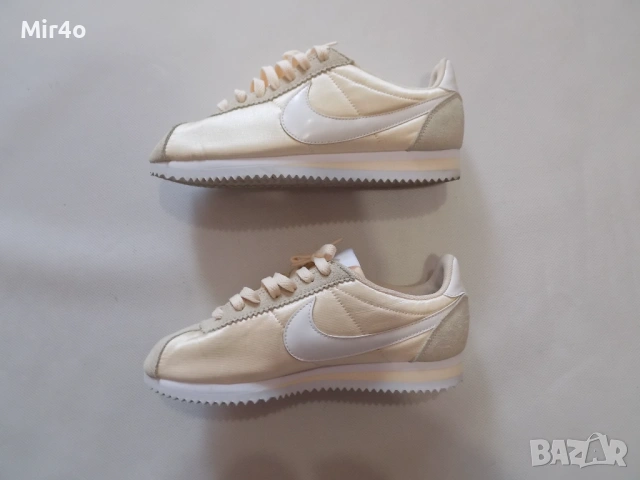 дамски маратонки nike cortez vintage retro сникърси обувки крос фитнес спортни оригинални номер 38, снимка 3 - Маратонки - 49091044