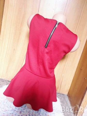 Червен официален потник топ пеплум М, снимка 3 - Корсети, бюстиета, топове - 32888562