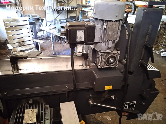 Лентов шлайф - Машина за шлайфане на профили и шини GILSGIB, снимка 3 - Други машини и части - 52158834