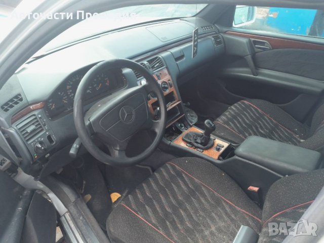 Мерцедес Е220, 2,2 d, 97 на части, снимка 4 - Автомобили и джипове - 39456961