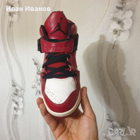 маратонки Jordan Flight 45 Gym Red White номер 41,5-42, снимка 5 - Маратонки - 40352208