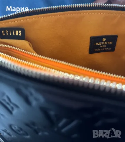 Дизайнерска черна чанта LV от естествена кожа с две дръжки и монограм. , снимка 2 - Чанти - 49726966