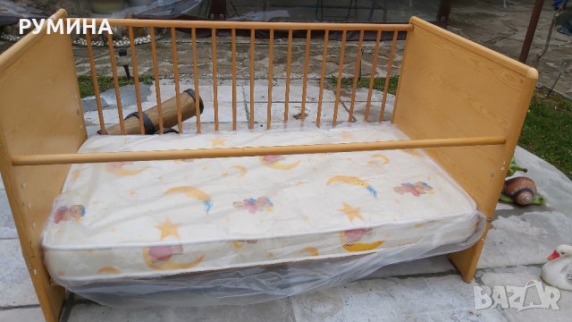 Детско креватче с матрак, снимка 2 - Бебешки легла и матраци - 28382641