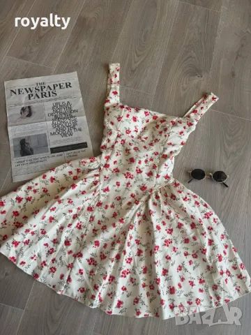 Стилна дамска рокля 