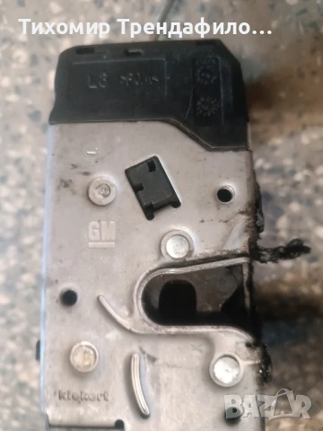 Задна лява брава Opel Astra H 13210738  GM