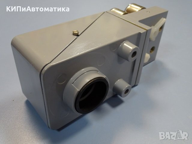 Пневмопозиционер сигнален Masoneilan dresser valve position control signal 4710P, снимка 4 - Резервни части за машини - 35058446
