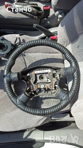 Волан в много добро състояние и други останали части за Нисан Алмера Тино / Nissan Almera Tino