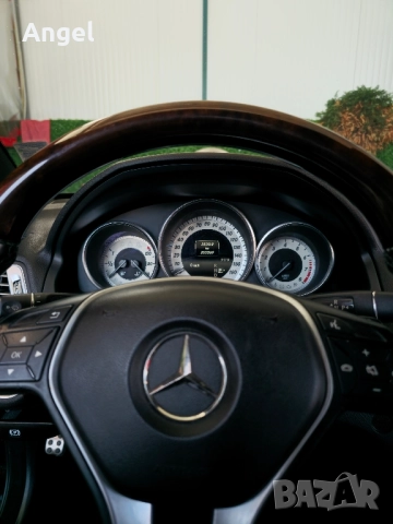 Мерцедес E550 без аналог на пазара , снимка 13 - Автомобили и джипове - 51526974
