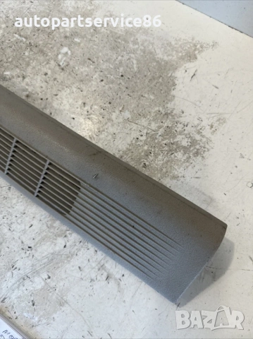 Задна лайсна за Jeep Grand Cherokee (2006) 5HS28BDAD, снимка 2 - Части - 53510179