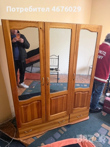 Гардероб с огледала , снимка 2 - Гардероби - 52958901