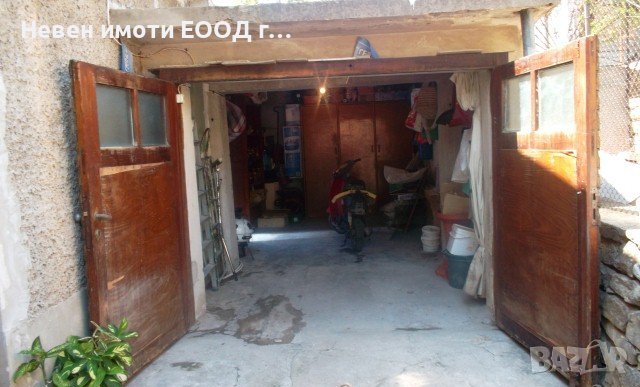 Триетажна монолитна къща кв. Асенов гр. Велико Търново, снимка 18 - Къщи - 21142902