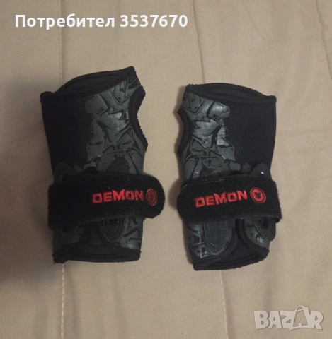 Протектори за китки за ски или сноуборд, снимка 2 - Зимни спортове - 53301472