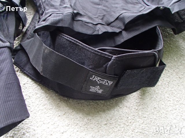 Продавам протекторна жилетка Fox, снимка 6 - Спортна екипировка - 28173547