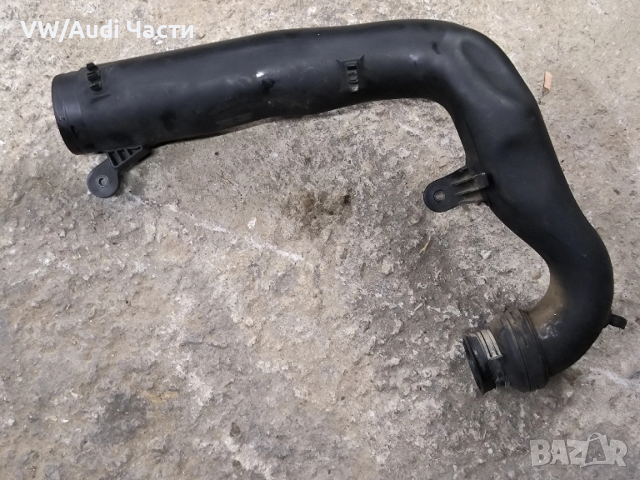 Интейк тръба въздуховод турбо за Голф 5 Ауди А3 Пасат VW Golf 5 Audi A3 8P Passat 2.0TDI 1K0129654K, снимка 2 - Части - 52449387