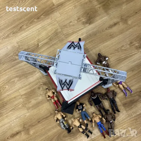 Ринг за играчки WWE Raw Mattel Wrestling Ring Spring Loaded Launcher 2012 кеч wrestling арена arena, снимка 7 - Колекции - 48723736