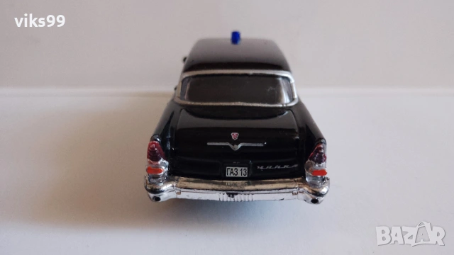 ГАЗ-13 "Чайка" Госбезопасность СССР Autotime 1:43, снимка 4 - Колекции - 53521795