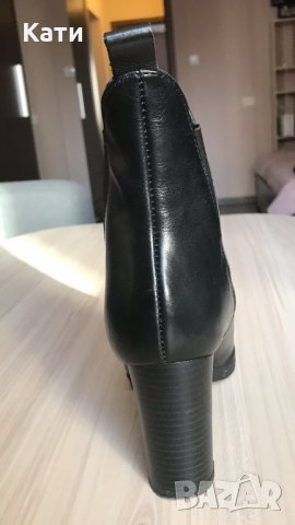 Боти, снимка 6 - Дамски боти - 35245614