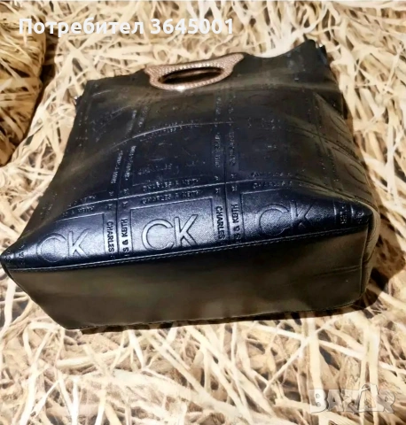 Екстравагантна дълбока черна дамска чанта от изкуствена кожа,с инициали. НОВА , снимка 7 - Чанти - 52978632