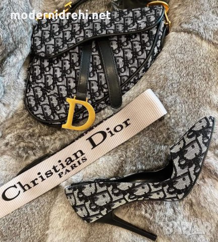 Дамска чанта и обувки Christian Dior