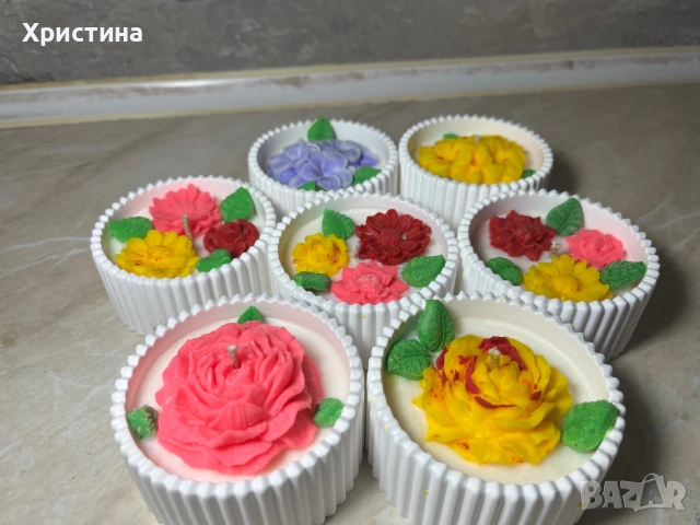 Ароматни соеви свещи подарък за 8 март за жена, снимка 3 - Ръчно изработени сувенири - 53574124