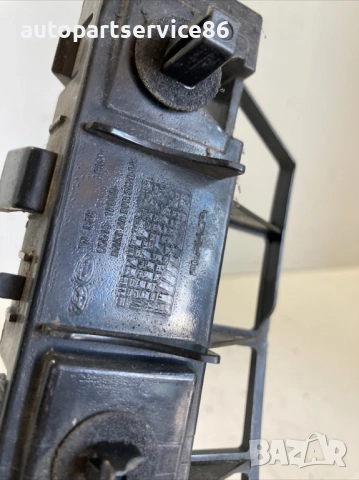 Държач скоба за задна лява част за KIA Venga 1.4 CRDi (2012) 86615-1P000