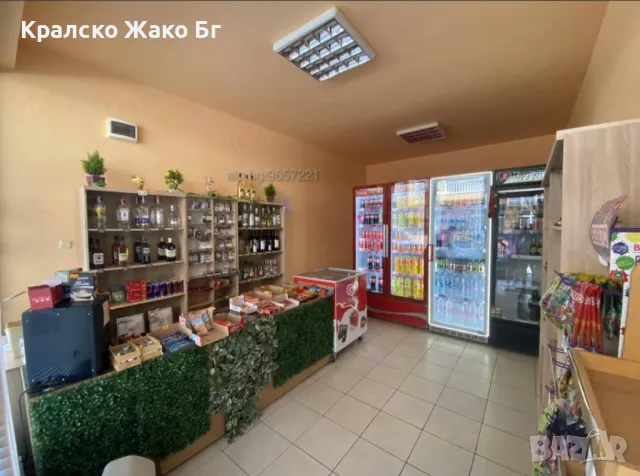 Продава се търговско помещение в град Поморие !, снимка 3 - Магазини - 49243983
