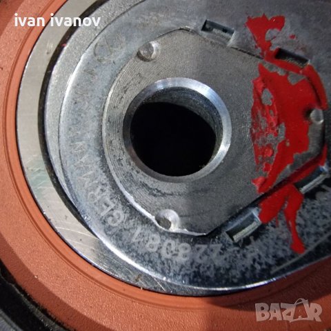 Комплект Ролки За Голф, снимка 3 - Автомобили и джипове - 38484368