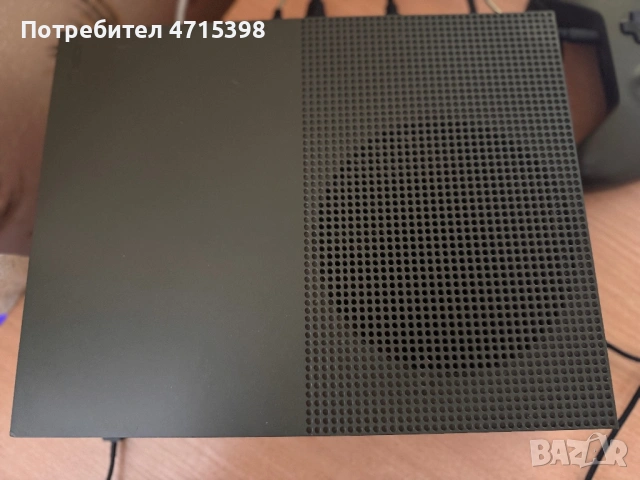 Xbox one S 1T , снимка 2 - Xbox конзоли - 53177223