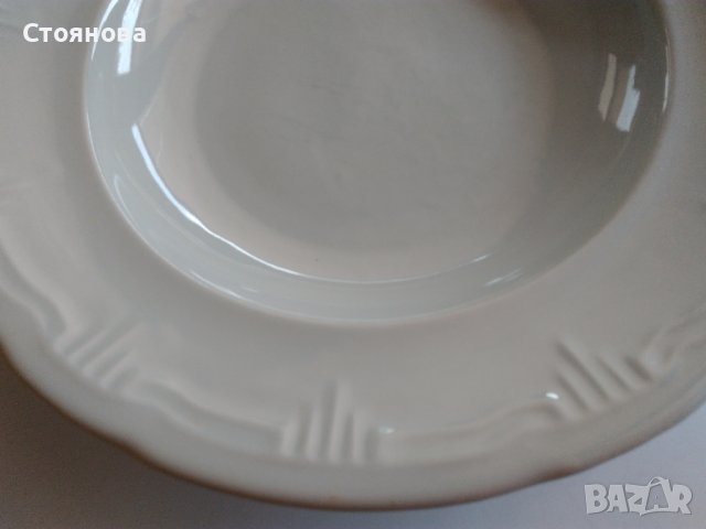 Порцеланови български чинии, снимка 9 - Чинии - 37857942
